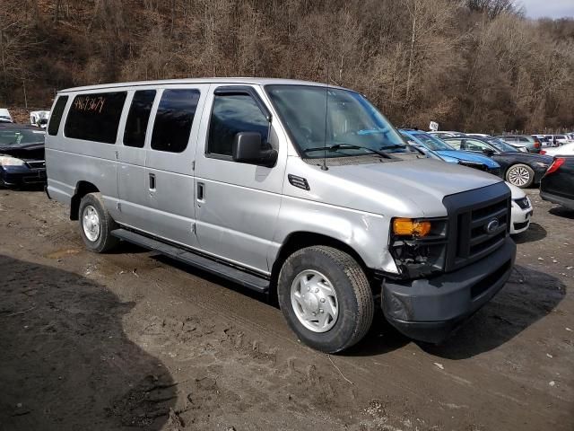 2013 Ford Econoline E350 Super Duty Wagon