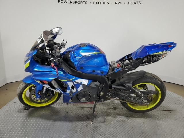 2016 Suzuki GSX-R1000