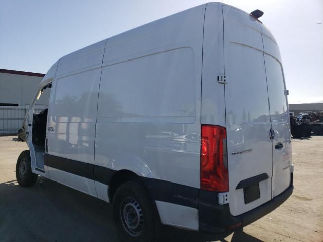 2022 Mercedes-Benz Sprinter 2500