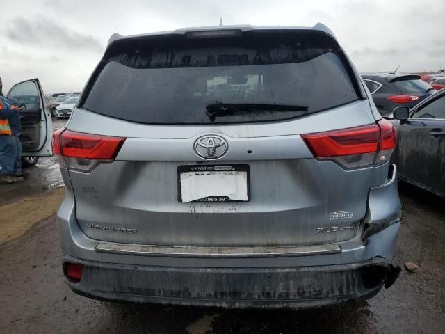 2019 Toyota Highlander SE