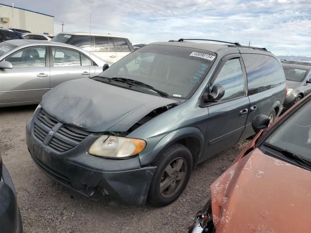 2005 Dodge Grand Caravan SXT