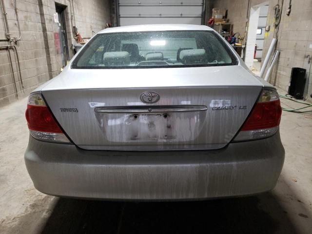 2005 Toyota Camry LE