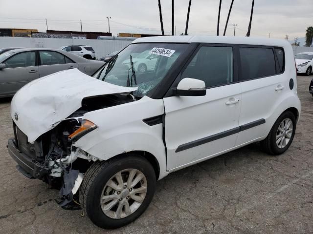 2013 KIA Soul +