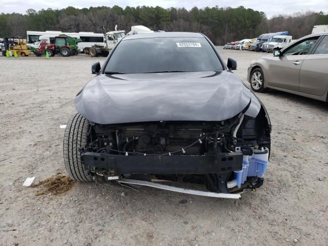 2022 Infiniti Q50 Luxe