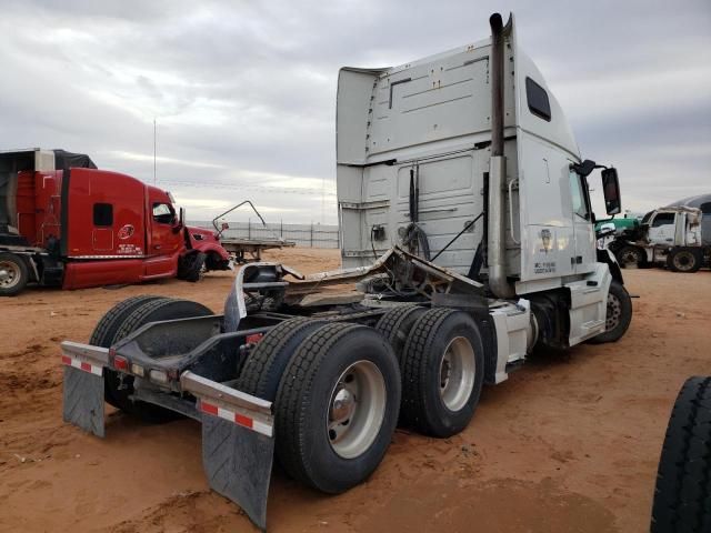 2014 Volvo VN VNL