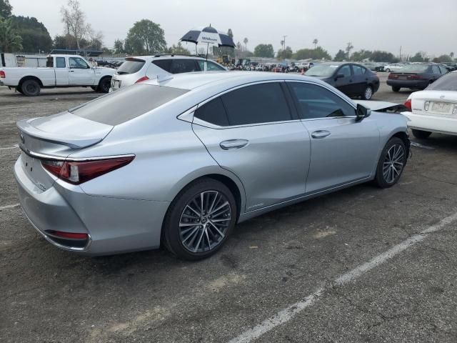 2022 Lexus ES 300H Base