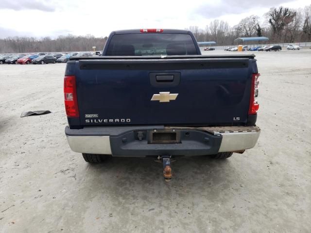 2011 Chevrolet Silverado C1500  LS