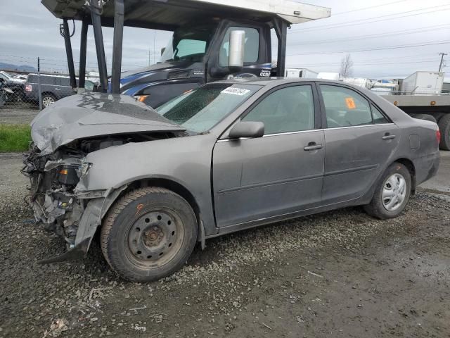 2005 Toyota Camry LE