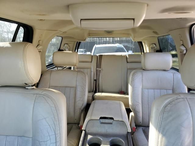 2004 Lincoln Navigator