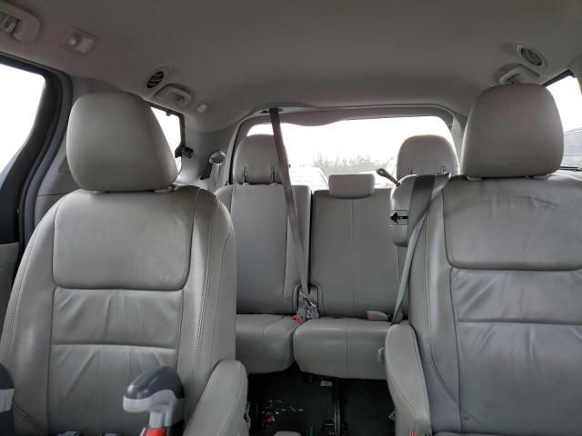 2016 Toyota Sienna XLE