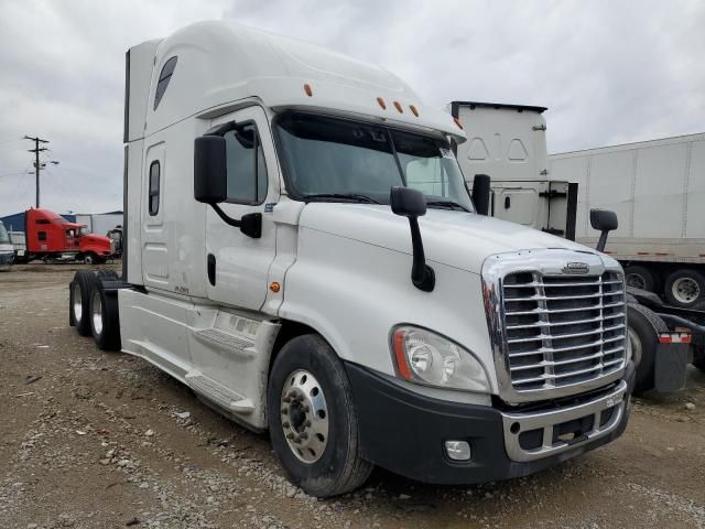 2017 Freightliner Cascadia 125