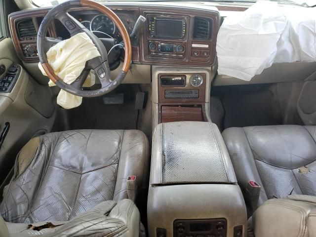 2003 Cadillac Escalade Luxury