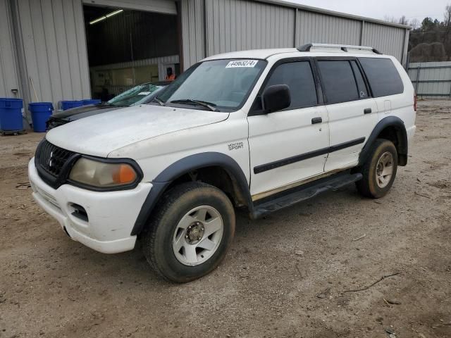 2004 Mitsubishi Montero Sport ES