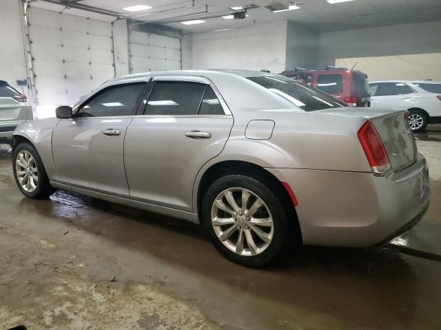 2017 Chrysler 300 Limited