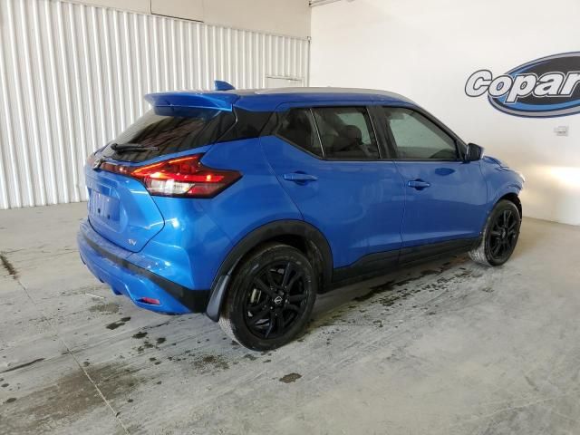 2022 Nissan Kicks SV