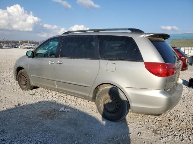 2007 Toyota Sienna CE