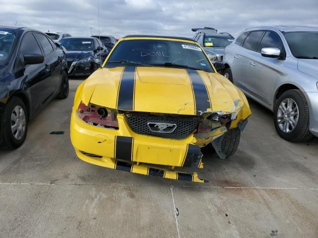 2004 Ford Mustang