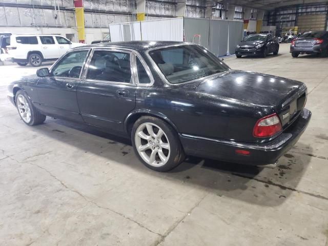 2000 Jaguar XJR