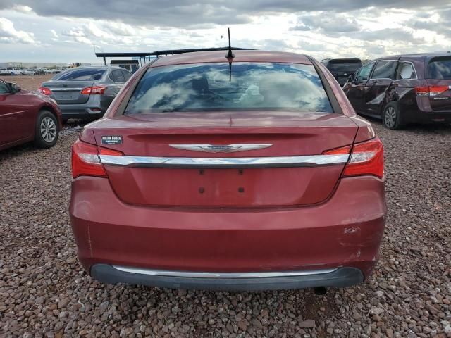 2013 Chrysler 200 Touring