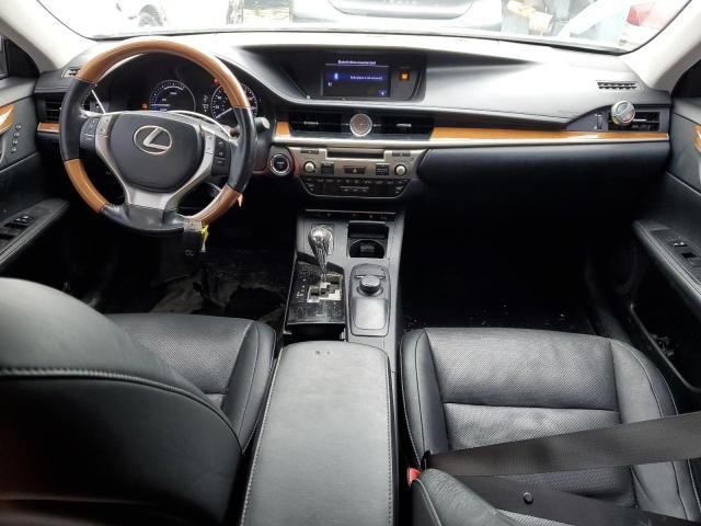 2014 Lexus ES 300H