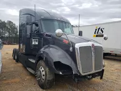 Salvage Trucks for sale at auction: 2017 Kenworth Construction T680