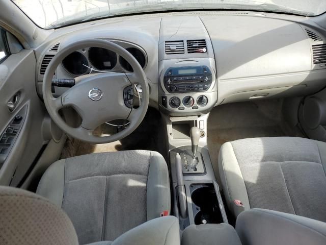 2003 Nissan Altima Base