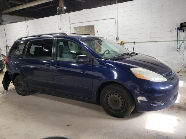 2007 Toyota Sienna CE