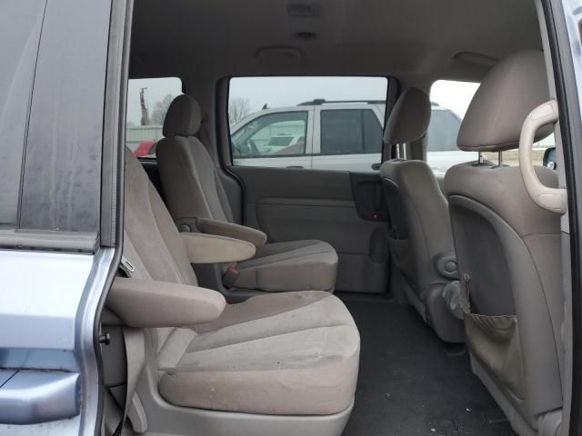 2011 KIA Sedona LX