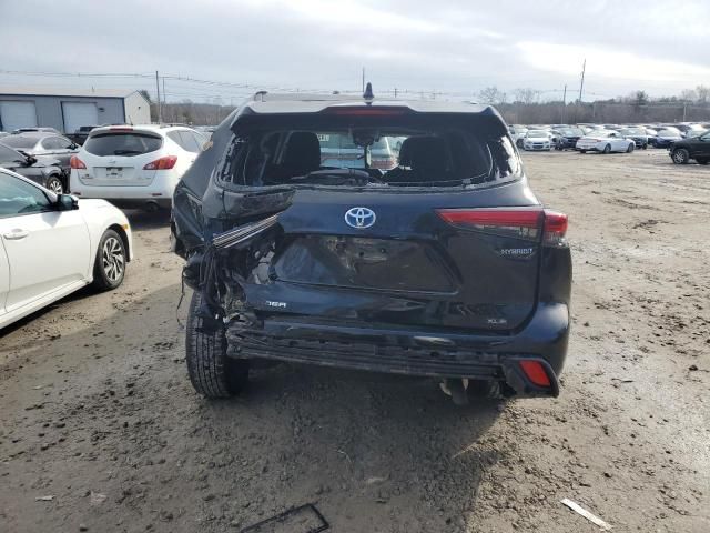 2020 Toyota Highlander Hybrid XLE