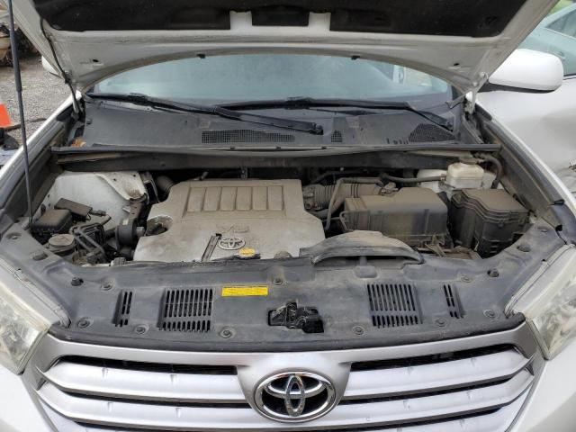 2012 Toyota Highlander Base