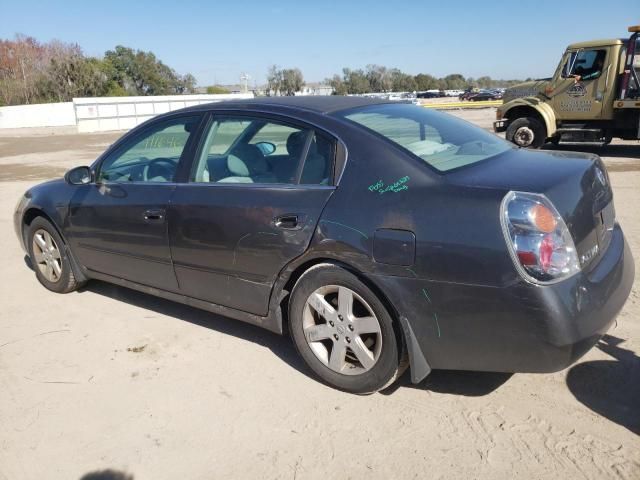 2004 Nissan Altima Base