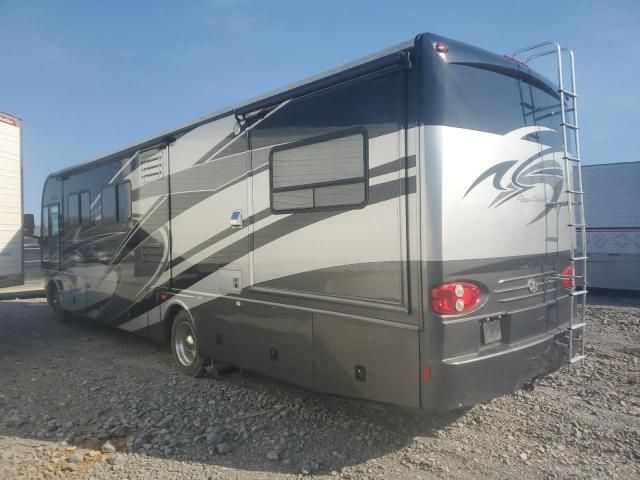 2008 Workhorse Custom Chassis Motorhome Chassis W24