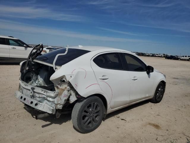 2019 Toyota Yaris L