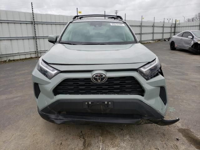 2022 Toyota Rav4 XLE