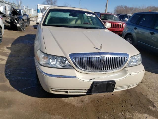 2003 Lincoln Town Car Cartier