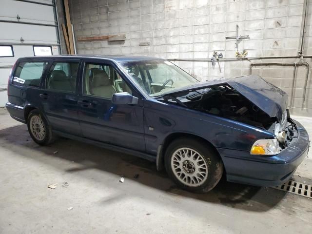 1999 Volvo V70