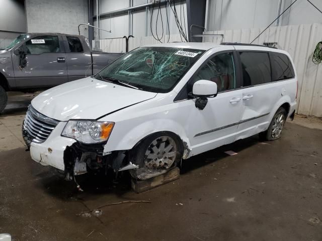 2013 Chrysler Town & Country Touring