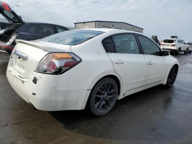 2010 Nissan Altima Base