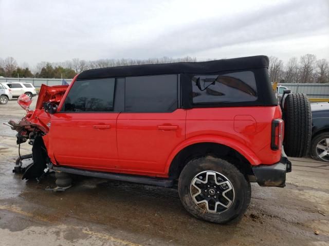 2023 Ford Bronco Base