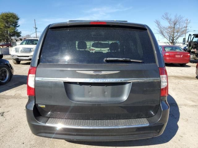 2012 Chrysler Town & Country Touring