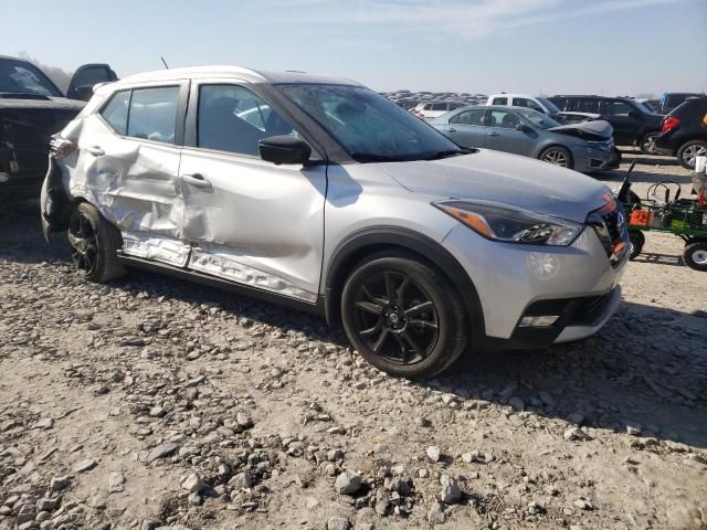 2020 Nissan Kicks SR