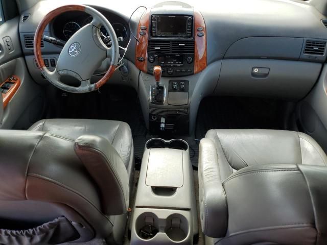 2008 Toyota Sienna XLE