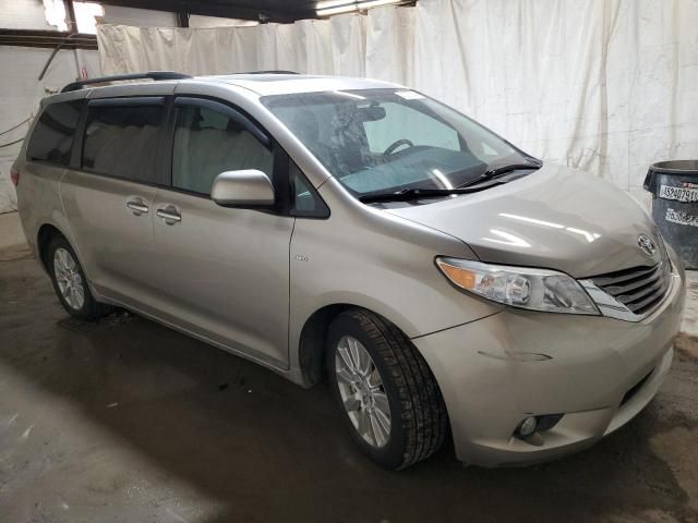 2017 Toyota Sienna XLE