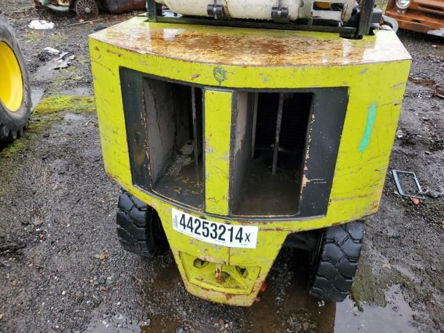 1988 Clark Forklift Forklift