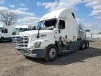 2015 Freightliner Cascadia 125