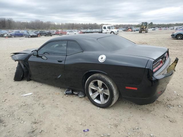 2016 Dodge Challenger SXT