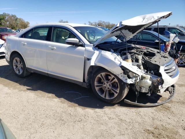 2016 Ford Taurus SEL