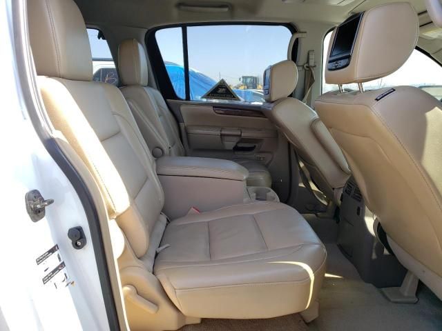 2013 Nissan Armada Platinum