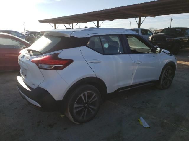 2020 Nissan Kicks SR