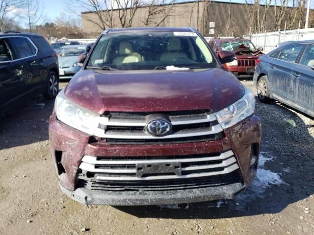 2018 Toyota Highlander SE